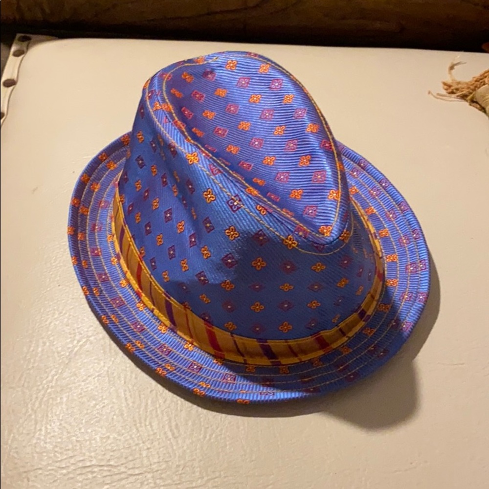 Robert graham hat